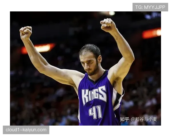 传统中锋面临转型压力 专项提升横移成生存关键